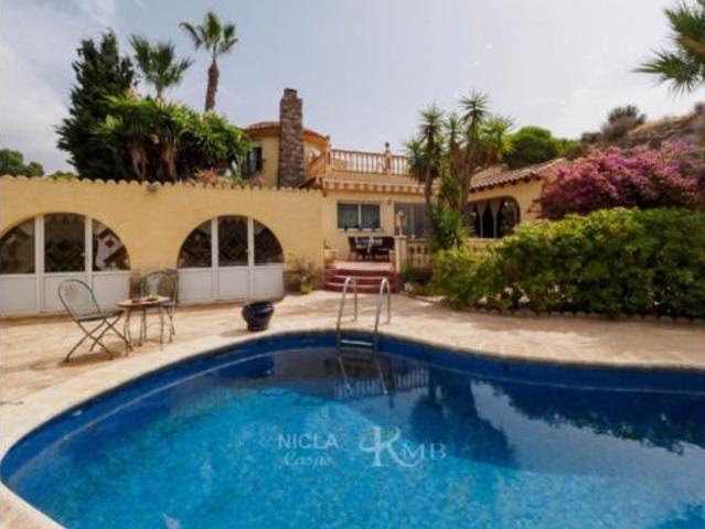 Chalet Venta Águilas, Los Geráneos