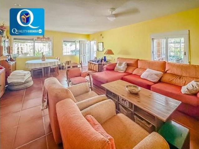 Chalet Venta Agost, Agost