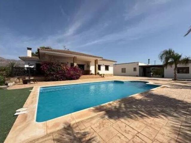 Chalet Venta Agost, Agost