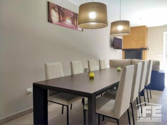 Chalet Venta Alagón, Alagón