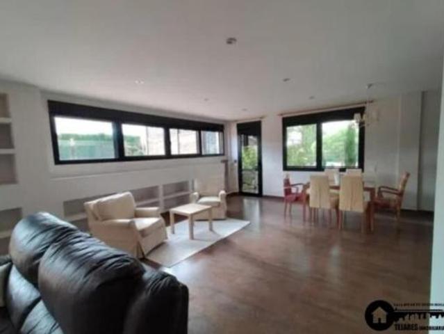 Chalet Venta Albacete Capital, Sepulcro Bolera Universidad Hermanos Falcó