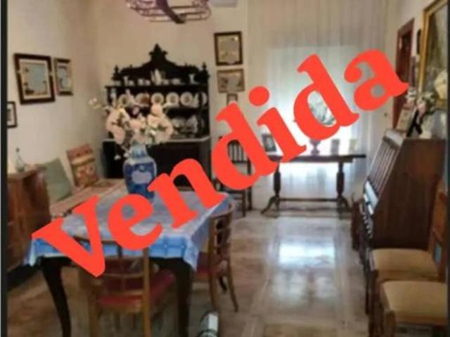 Chalet Venta Albares, Albares