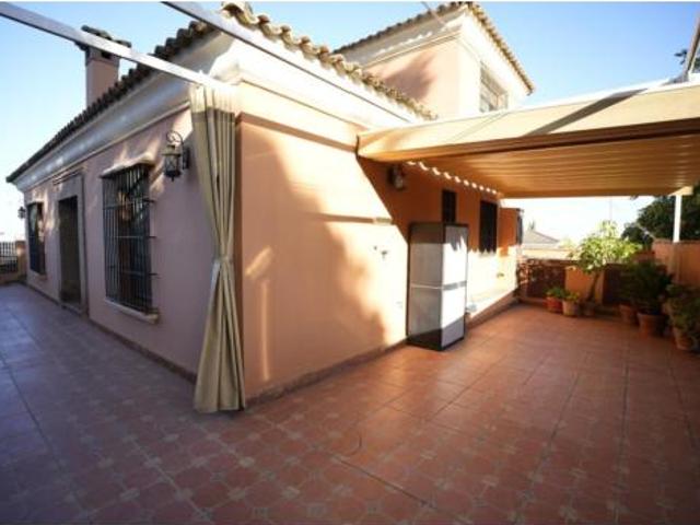 Chalet Venta Alcalá de Guadaíra, Oromana