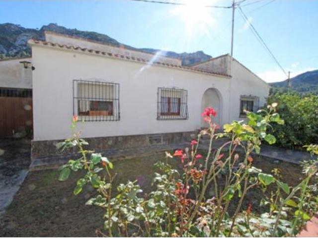 Chalet Venta Alcalalí, Alcalalí