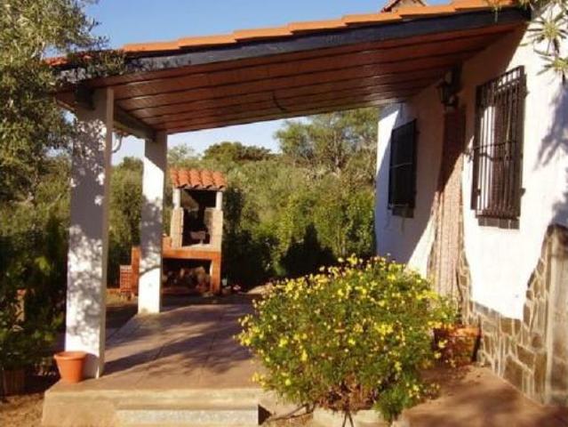 Chalet Venta Alcuéscar, Alcuéscar