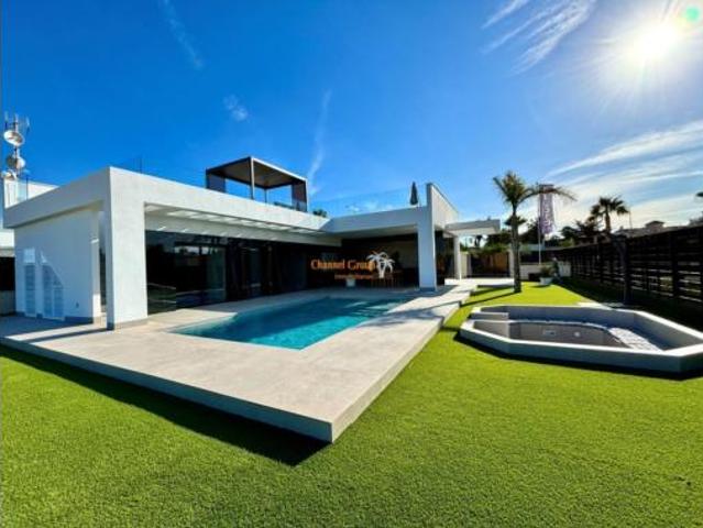 Chalet Venta Algorfa, Algorfa