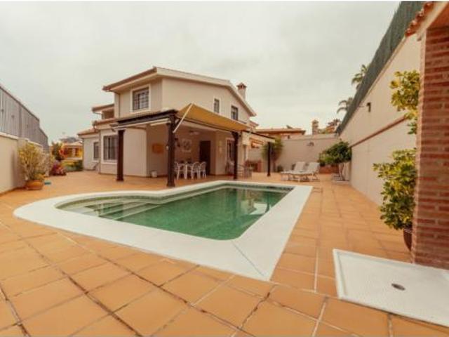 Chalet Venta Alhaurín de la Torre, Capellanía Retamar