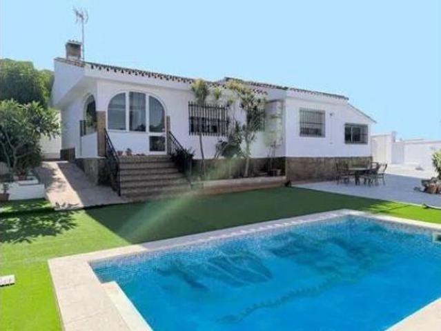Chalet Venta Alhaurín de la Torre, Manantiales Cortijos del Sol Fuensanguínea