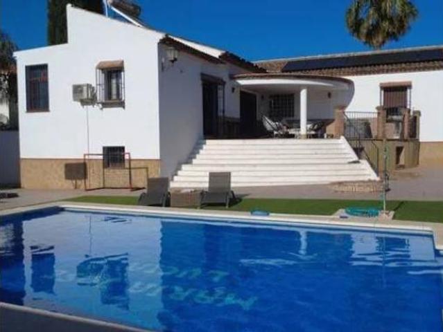 Chalet Venta Alhaurín el Grande, Centro