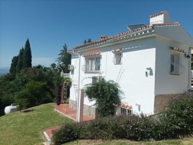 Chalet Venta Alhaurín el Grande, Centro