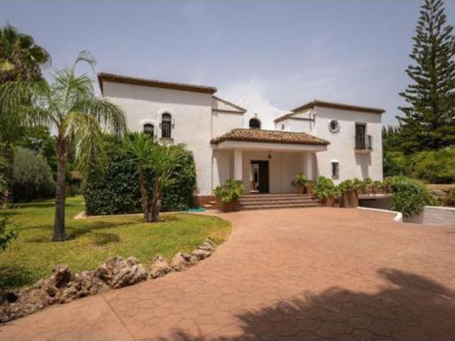 Chalet Venta Alhaurín el Grande, Centro