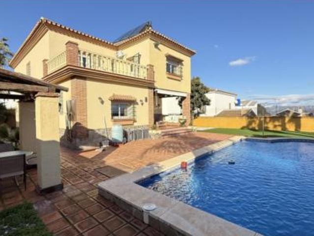 Chalet Venta Alhaurín el Grande, Centro
