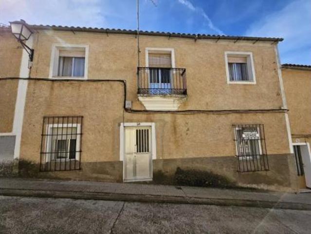 Chalet Venta Aliseda, Aliseda
