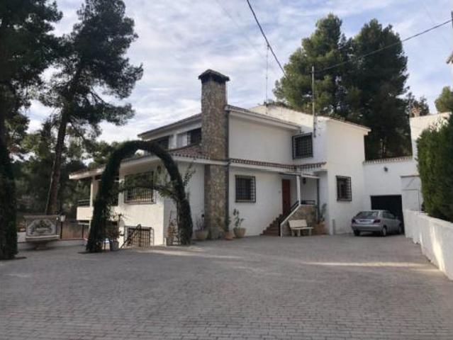 Chalet Venta Almansa, Almansa