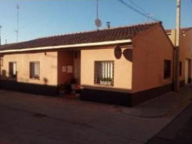 Chalet Venta Almacelles, Almacelles