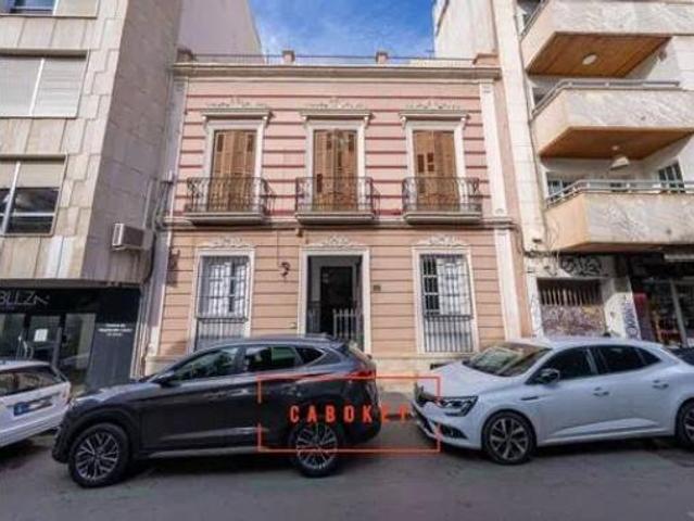 Chalet Venta Almería Capital, Centro