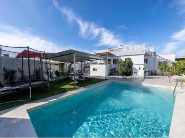 Chalet Venta Almería Capital, Retamar