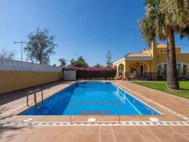 Chalet Venta Almería Capital, Retamar