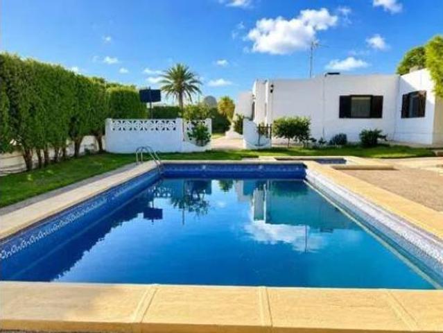 Chalet Venta Almería Capital, Retamar