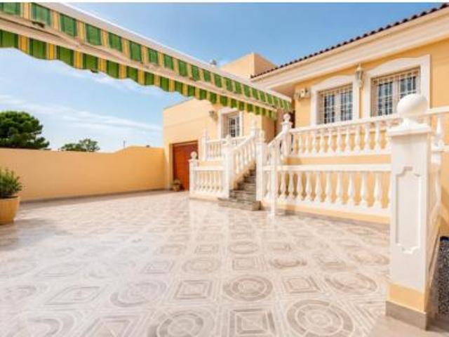 Chalet Venta Almería Capital, Retamar