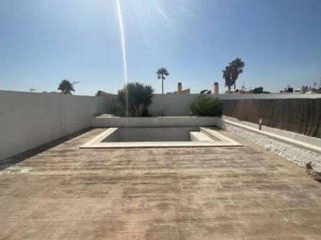 Chalet Venta Almería Capital, Retamar