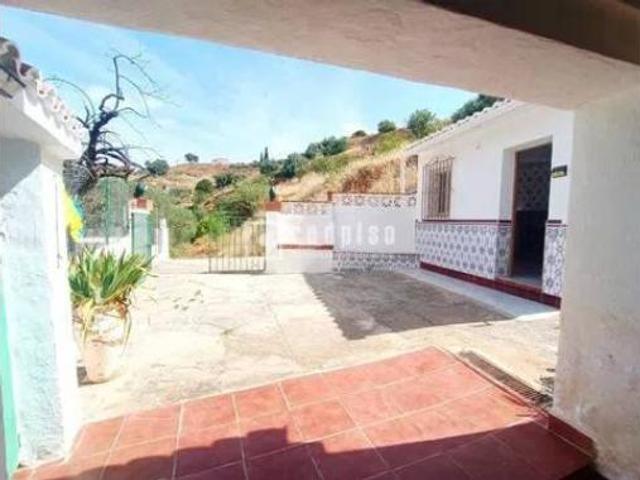 Chalet Venta Almogía, Almogía