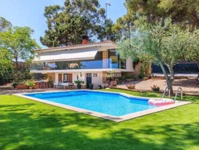 Chalet Venta Almoster, Almoster