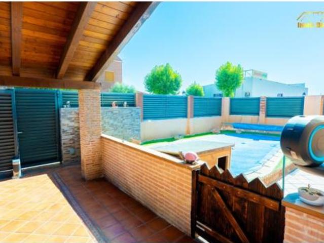 Chalet Venta Alovera, Alovera