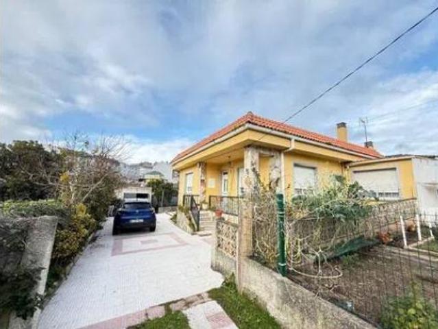Chalet Venta Arteixo, A Baiuca