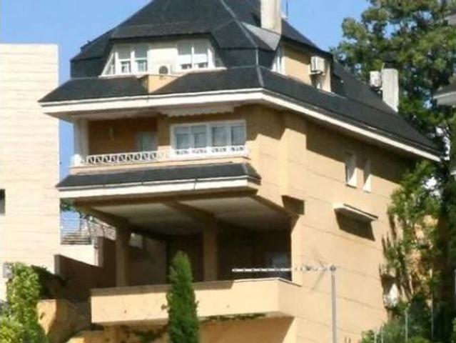 Chalet Venta Aranjuez, Centro