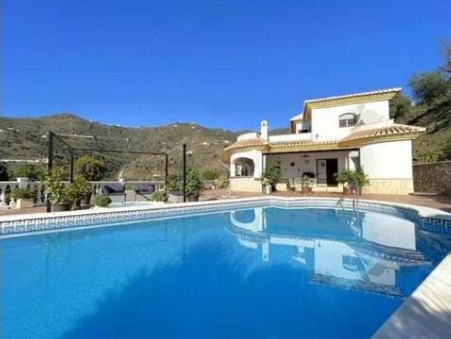 Chalet Venta Arenas, Arenas