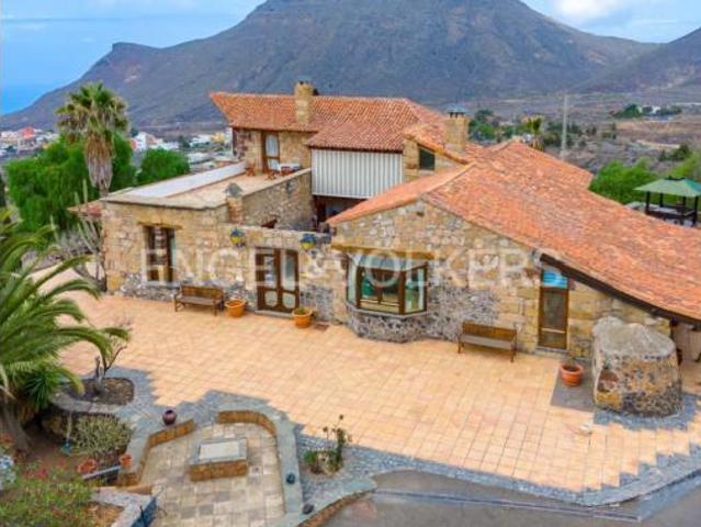 Chalet Venta Arona, Buzanada Valle de San Lorenzo Cabo Blanco
