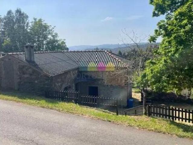 Chalet Venta As Somozas, A Igrexa As Somozas