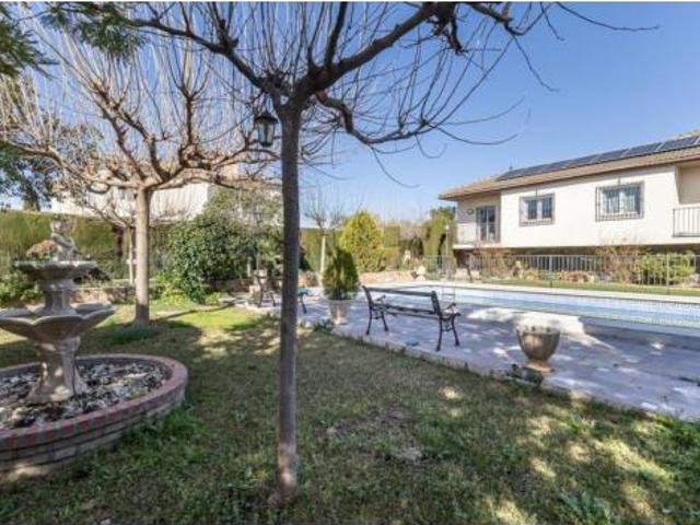 Chalet Venta Atarfe, Caparacena