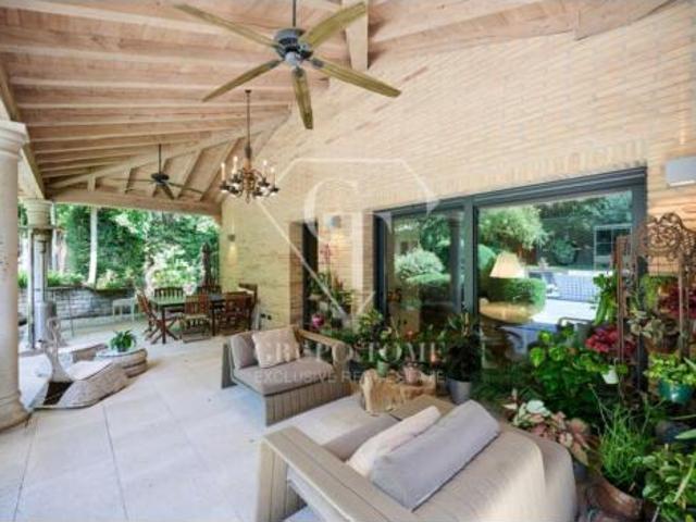 Chalet Venta Ayegui Aiegi, Urbanización Complejo de Irache