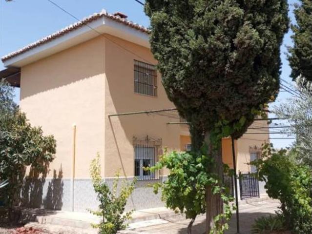 Chalet Venta Baza, Baza