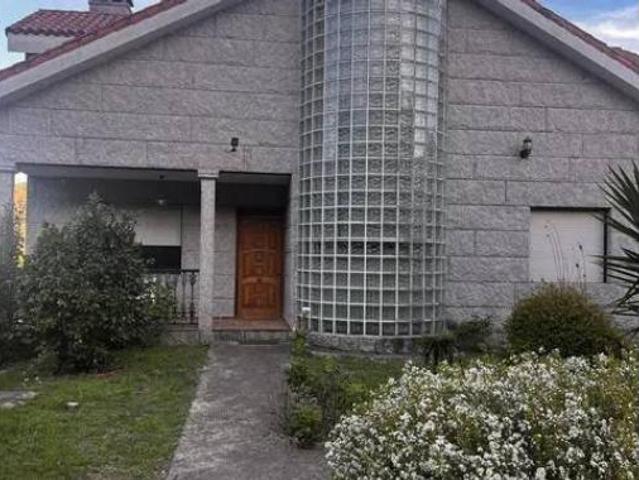 Chalet Venta Baiona, Baiona