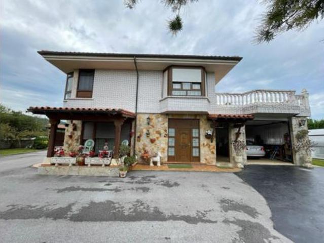 Chalet Venta Bareyo, Ajo