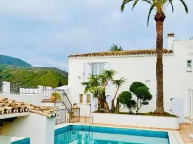 Chalet Venta Benahavís, Núcleo