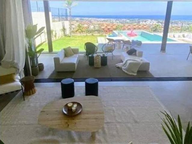 Chalet Venta Benahavís, Núcleo
