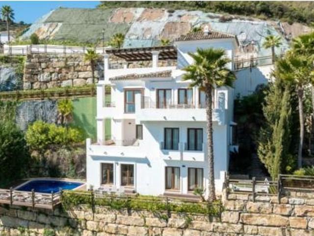 Chalet Venta Benahavís, Núcleo