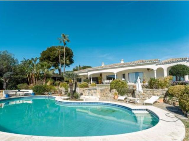 Chalet Venta Benahavís, Núcleo