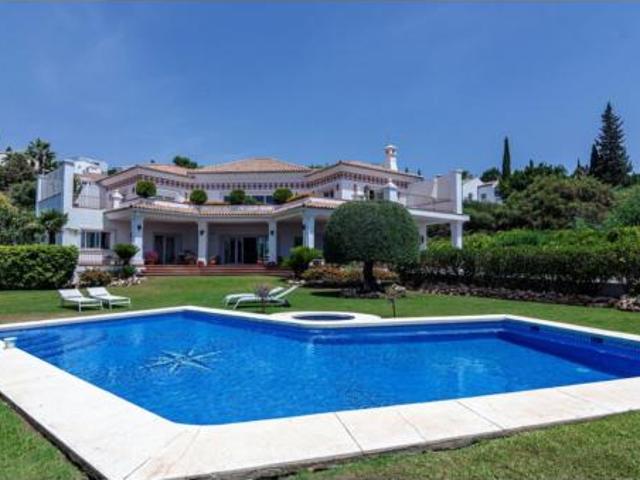 Chalet Venta Benahavís, Núcleo