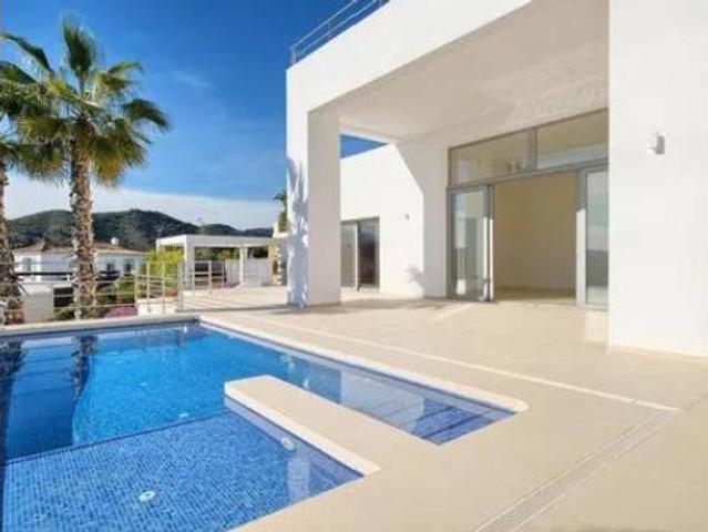 Chalet Venta Benahavís, Núcleo