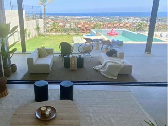 Chalet Venta Benahavís, Núcleo