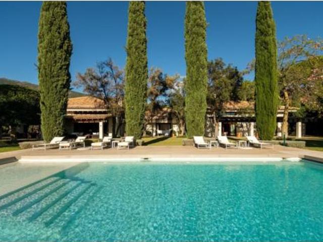 Chalet Venta Benahavís, Núcleo