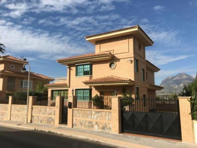 Chalet Venta Benidorm, Racó de l'Oix