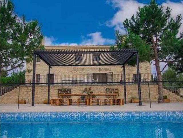 Chalet Venta Biar, Biar
