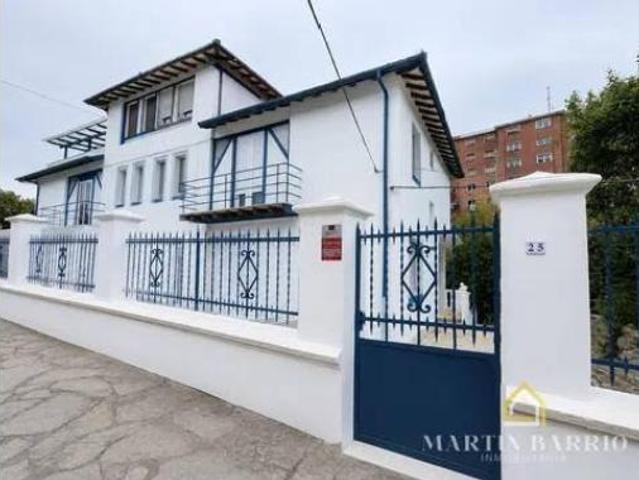 Chalet Venta Bilbao, Uribarri
