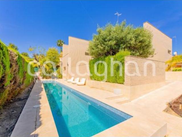 Chalet Venta Godella, Campo Olivar